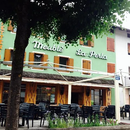 Hotell Meuble La Perla 2*