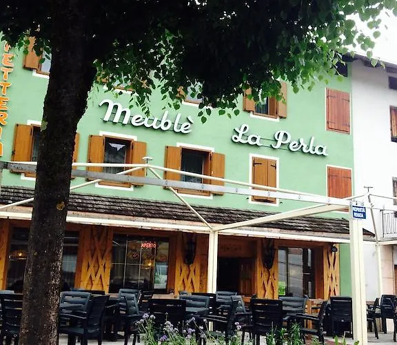 Hotel Meuble La Perla 2*